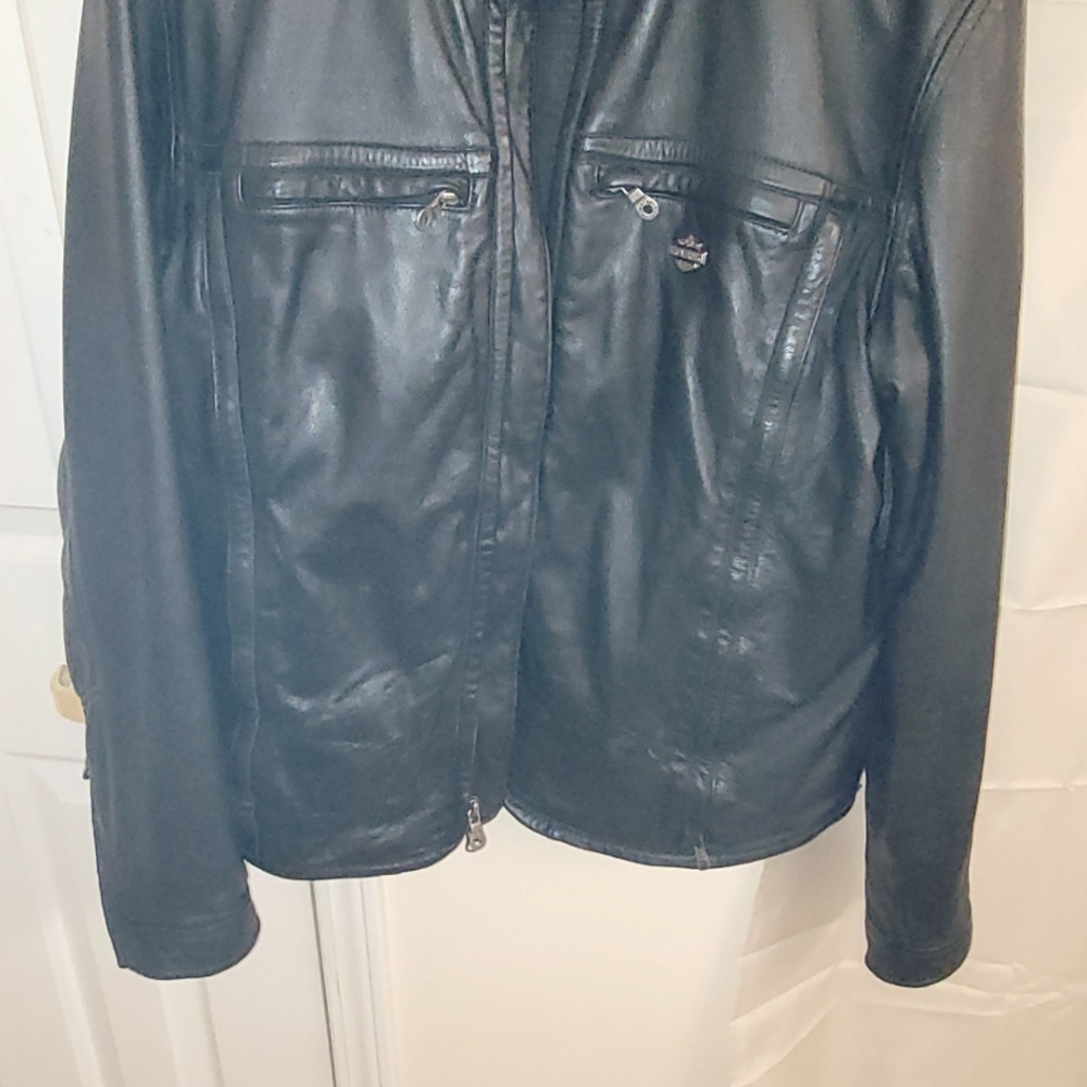 Harley Davidson black leather riding jacket